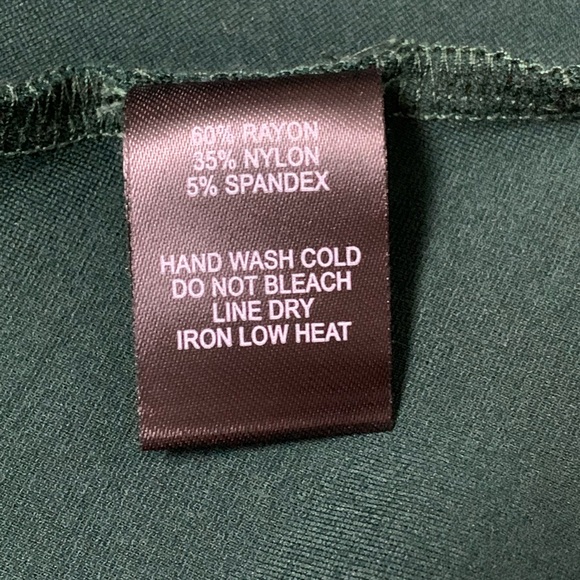 LULU’s The Simple Things Forest Green Sleeveless Skater Dress sz M *NEW* - Picture 5 of 6